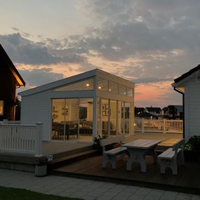 Erillinen pulpetti 20 m2 - Erillinen lasiterassi